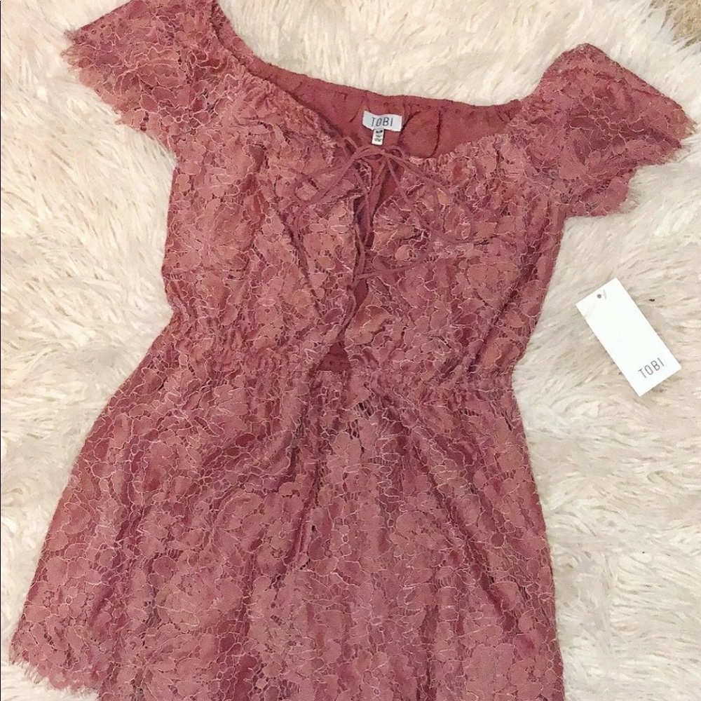 Lace Romper - Picture 3 of 3